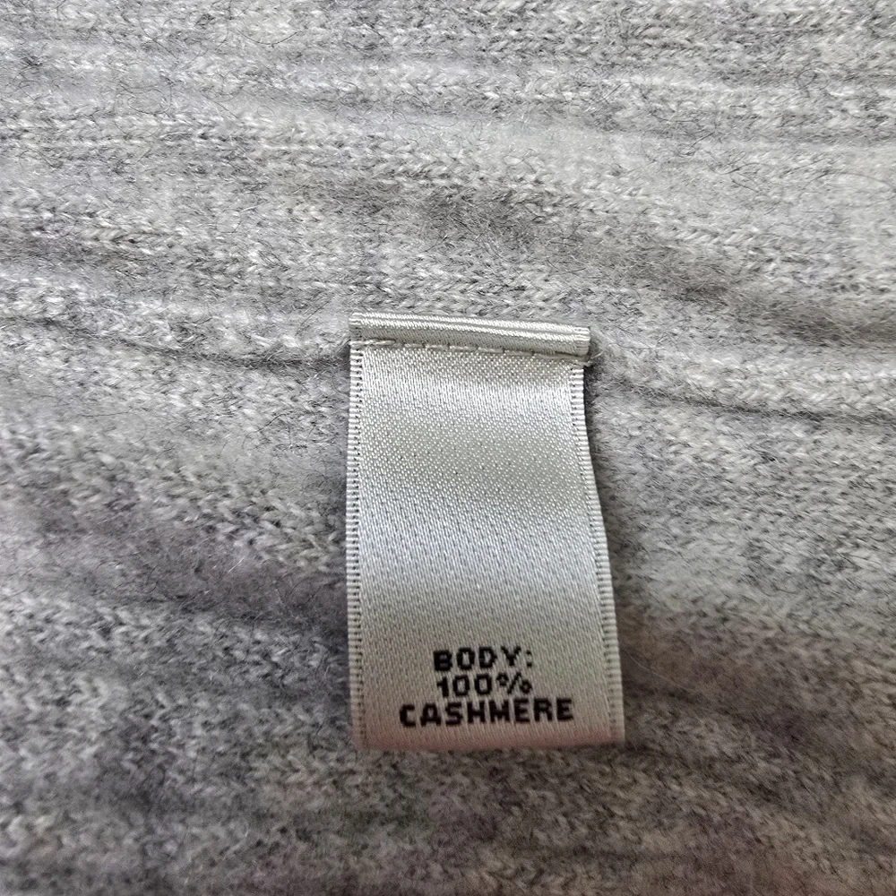 Neiman Marcus Women Cashmere L Cardigan Sweater Gray Fringe Luxury Cozy Office - Picture 16 of 16